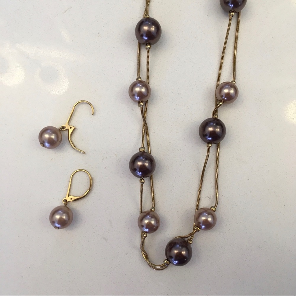 Beaded necklace and earring set!!!